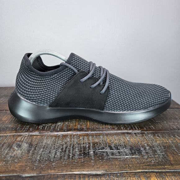 NEW Vessi Everyday Classic Mens Size 6 Waterproof Shoes Sneakers All Black main image 9